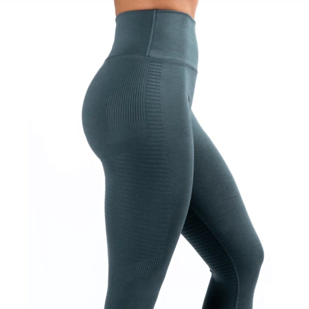 Alphalete Halo Leggings - Charcoal